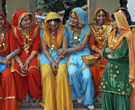 Women in colorful dress_Haryana, India_SS_19475563